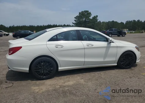 2015 Mercedes-Benz Cla 250 z USA, uszkodzony, nr VIN WDDSJ4EB7FN223595